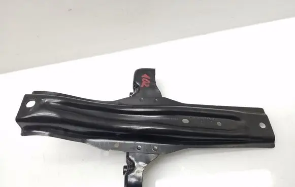 Mercedes-Benz CLA C117 X117 W117 Battery bracket A2466200028