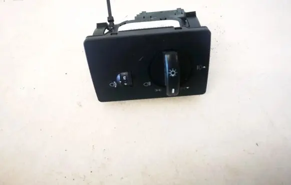 Ford Focus Light switch 4m5t13a024ea