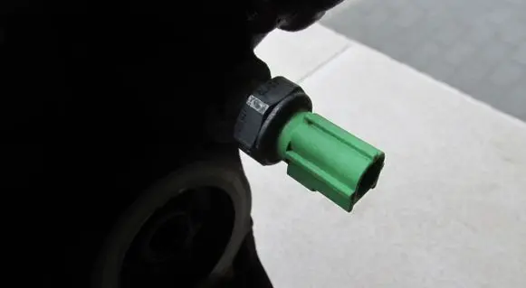 Ford Focus Oil pressure sensor 