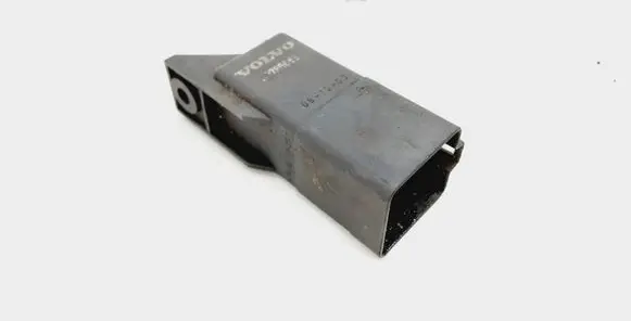Volvo V70 Glow plug pre-heat relay 30785663