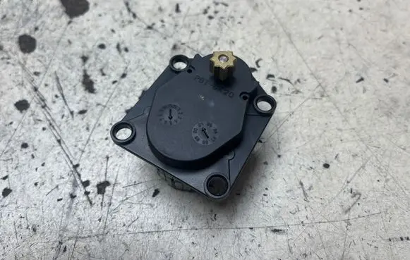 Peugeot 607 Air flap motor/actuator 657102JD