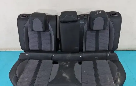 Peugeot 2008 II Second row seats IMPRK1542195