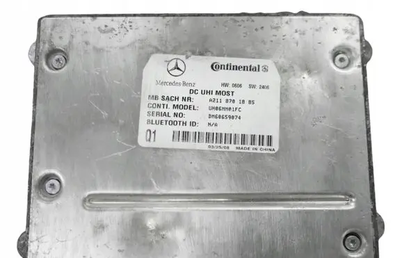 Mercedes-Benz R W251 Bluetooth control unit module A2118701885