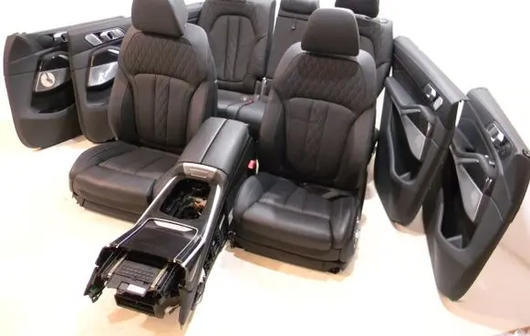 BMW X7 G07 Seat set C01349