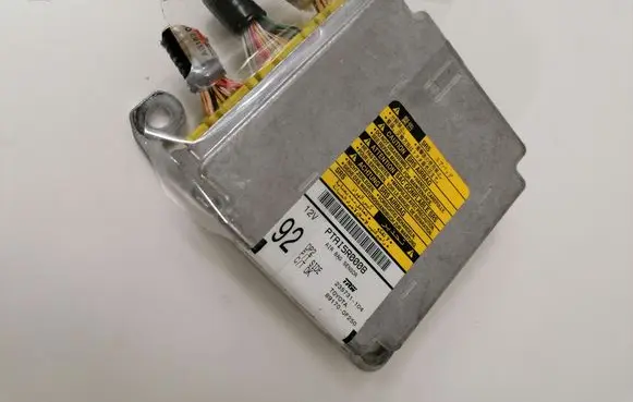 Toyota Corolla Verso AR10 Airbag control unit/module 235731104 891700F250