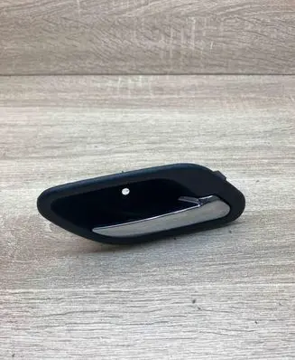 BMW 5 E39 Front door interior handle 7032926