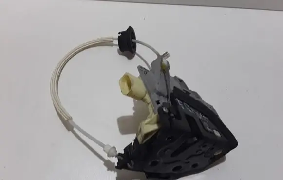 Audi Q7 4L Front door lock 3C1837016A