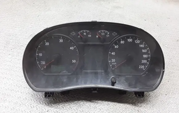 Volkswagen Polo Speedometer (instrument cluster) 6Q0920820L