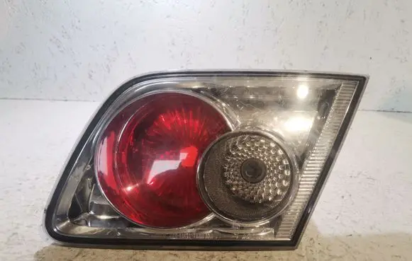 Mazda 6 Tailgate rear/tail lights 22661971