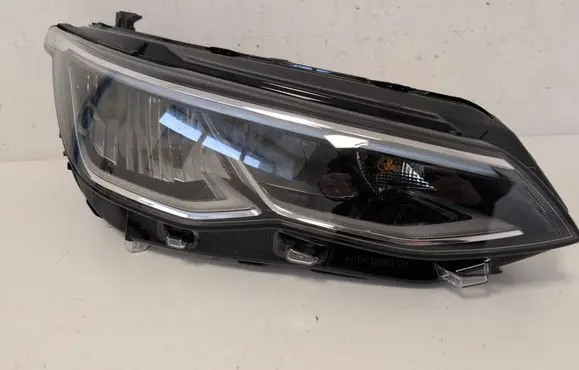 Volkswagen Golf VIII Headlight/headlamp 5H1941006C 90150891