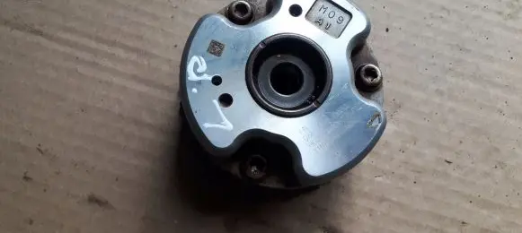 Audi A6 S6 C7 4G Camshaft pulley/ VANOS 06E109083Q