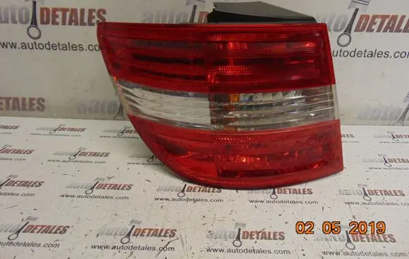 Mercedes-Benz B W245 Rear/tail lights A1698202164