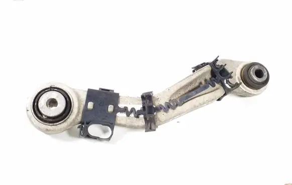 BMW 7 F01 F02 F03 F04 Rear control arm 6782131