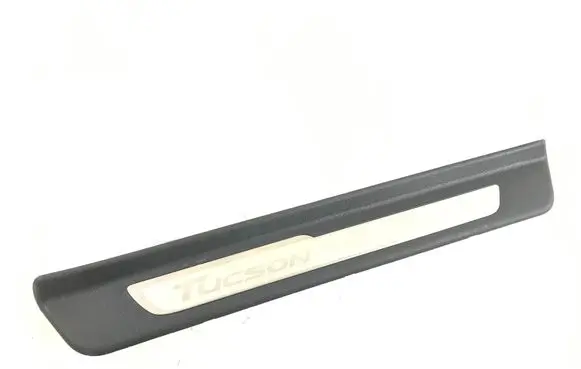 Hyundai Tucson TL Front sill trim cover 85883D3500