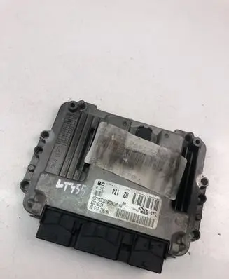 Peugeot 207 Engine control unit/module 9661728680