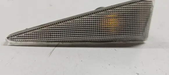 Renault Scenic II - Grand scenic II Front fender indicator light 82000271516