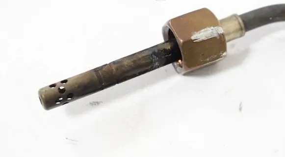 Mercedes-Benz C W205 Oil temperature sensor A0009056804