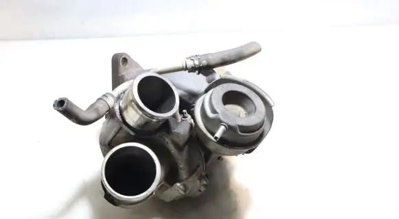 Toyota Avensis T250 Turbo
