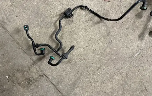Ford Fiesta Fuel return line/hose H1B19C987BB