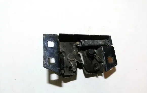 Ford Fiesta Engine bonnet/hood lock/catch