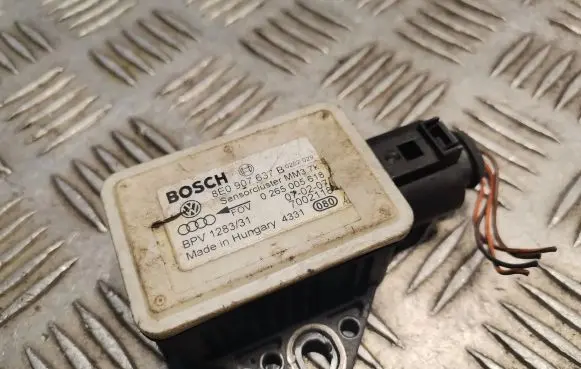 Audi A6 S6 C6 4F Yaw turn rate sensor 8E0907637B