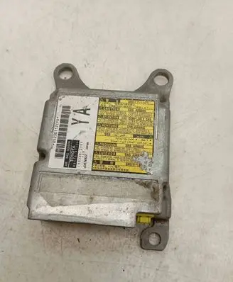 Toyota Prius (XW30) Airbag control unit/module 8917047100 1503002301 05230117CP