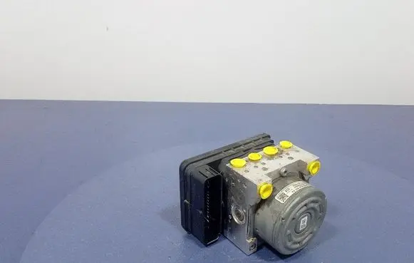 Skoda Superb B5 (3U) ABS Pump 5Q0614517FA