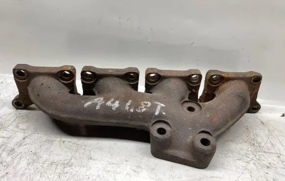 Audi A4 S4 B5 8D Exhaust manifold 058253033e
