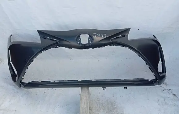 Toyota Yaris Front bumper 521190DA40