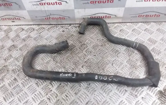 Mazda 3 I Engine coolant pipe/hose