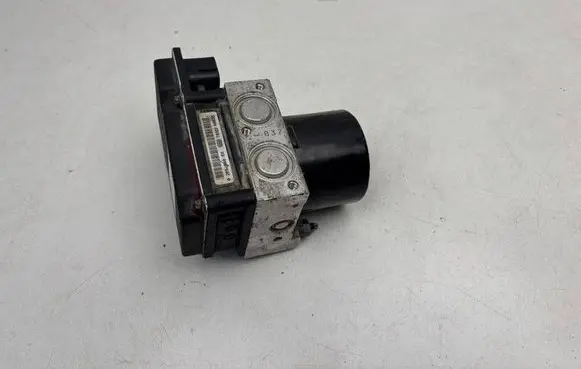 Volkswagen Polo IV 9N3 ABS Pump 6Q0907379AF 6Q0614117S