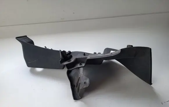 Honda CR-V Fender end trim 