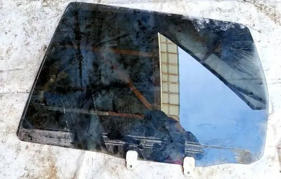 Mitsubishi Outlander Rear door window glass AS3