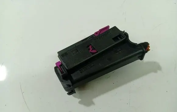 Audi A6 S6 C6 4F Sensor 4E0906230