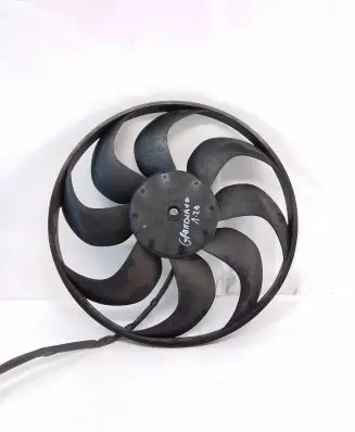 Opel Grandland X Electric radiator cooling fan 1557384 20231016AA0C