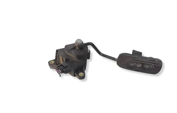 Nissan Note (E11) Accelerator throttle pedal 18002AX700