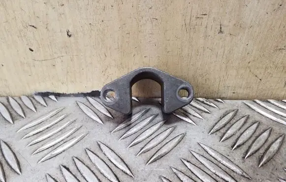 BMW X5 E53 Fuel Injector clamp holder