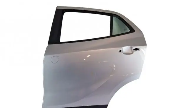 Opel Mokka Rear door
