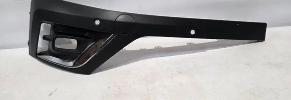 Renault Trafic III (X82) Rear bumper trim bar molding 261A23784R