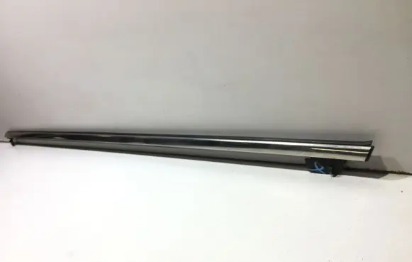 Citroen C4 I Picasso Front door trim (molding)
