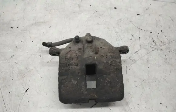 Nissan Primera Front brake caliper