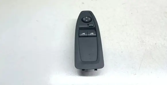 BMW 4 F32 F33 Electric window control switch 9226265