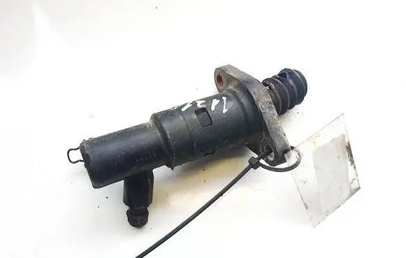 Volkswagen Polo IV 9N3 Clutch master cylinder 6QE721261