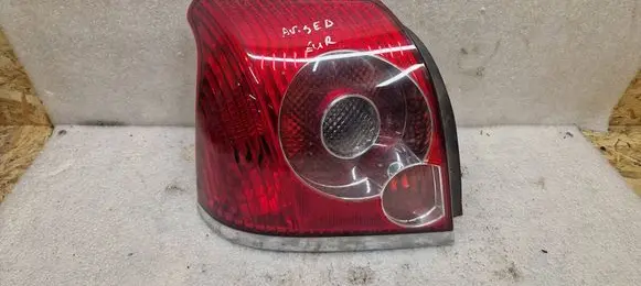 Toyota Avensis T250 Rear/tail lights 89070471
