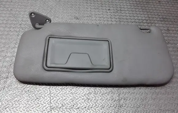Mitsubishi Outlander Sun visor MR975430
