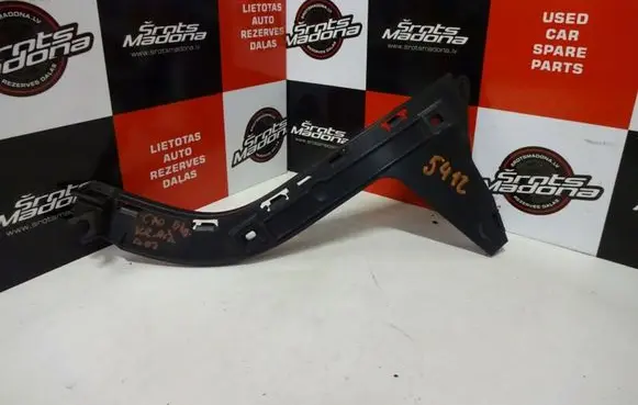 Volvo C70 Rear bumper mounting bracket 09466906