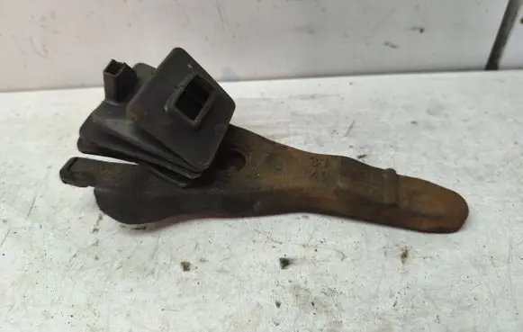 Toyota Corolla E120 E130 Clutch release arm fork 3120420131