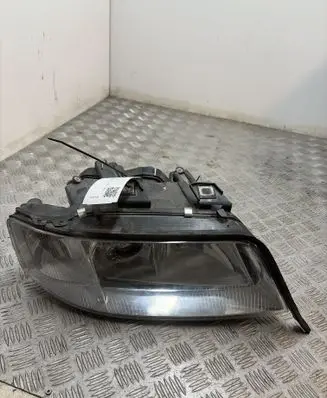 Audi A6 S6 C5 4B Headlight/headlamp 205377B