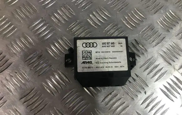 Audi A8 S8 D4 4H Parking PDC control unit/module 4H0907440