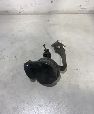 Volkswagen PASSAT B6 Horn signal 3C0951223